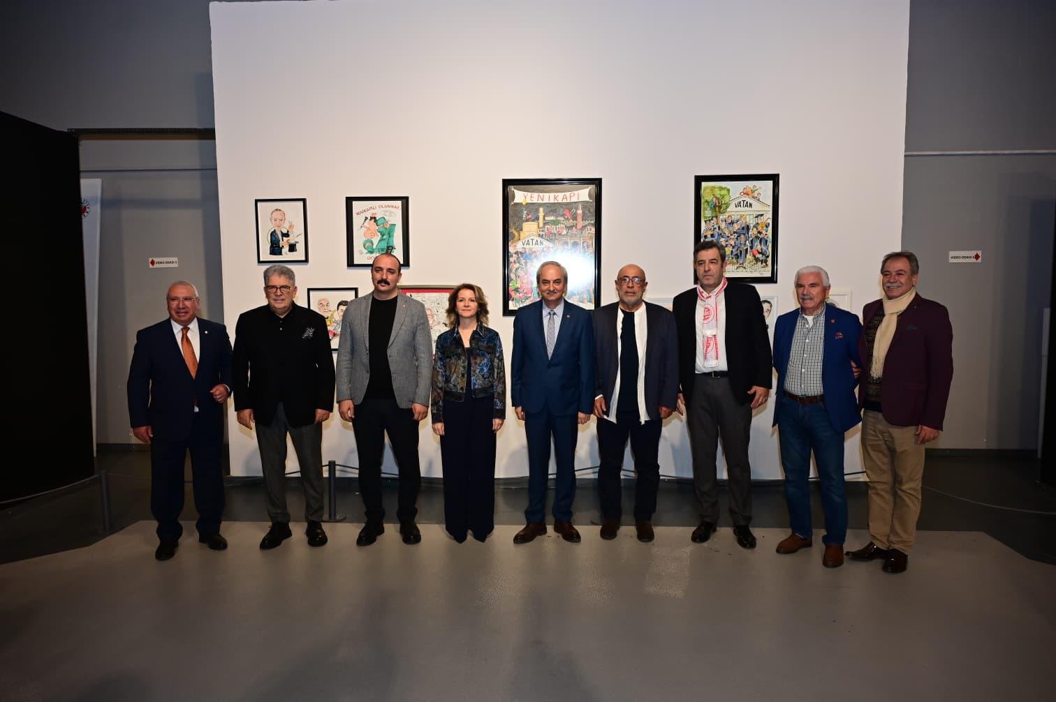 Çizgilerin Efendisi, ‘12 Şehir Sergisi’ turnesine Kepez’den başladı 