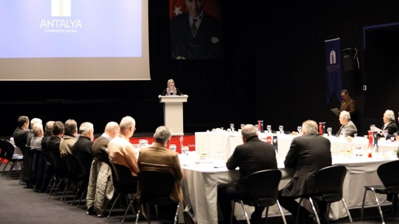 Rektör Özkan, Antalya Dayanışma Grubu ile Bir Araya Geldi