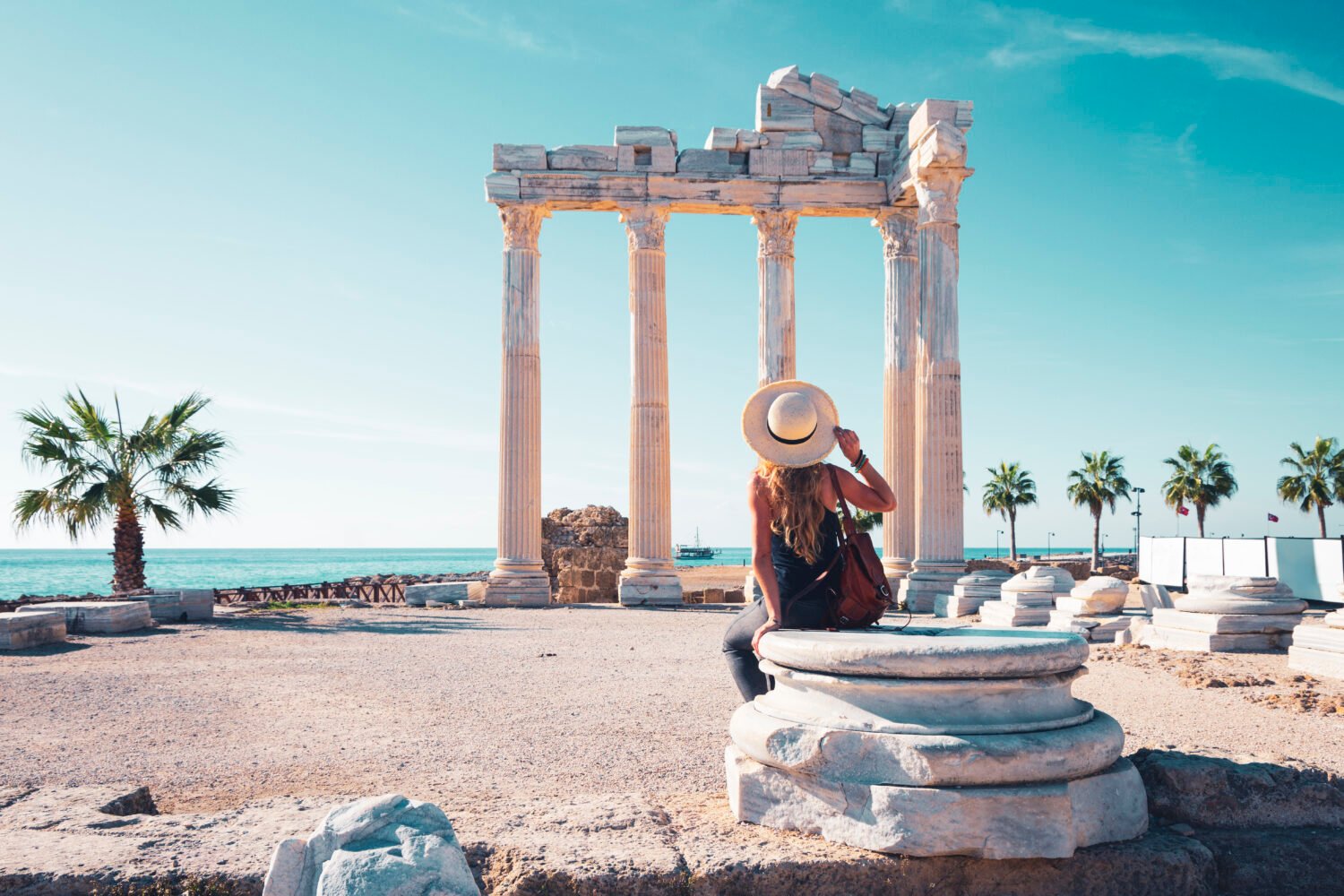 AKTOB, ANTALYA 2025 YILI TURİZM VERİLERİ ANALİZİLERİ PAYLAŞTI