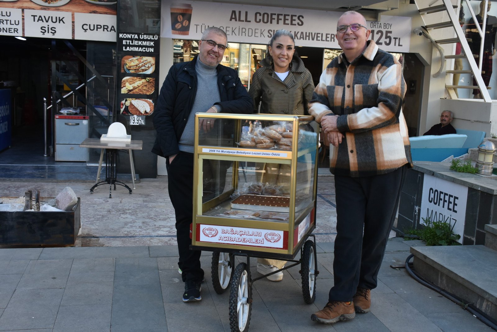 Antalya’nın 80 Yıllık Mirası: Meşhur 18’in Lezzetleri Kışlahan’da Buluşuyor