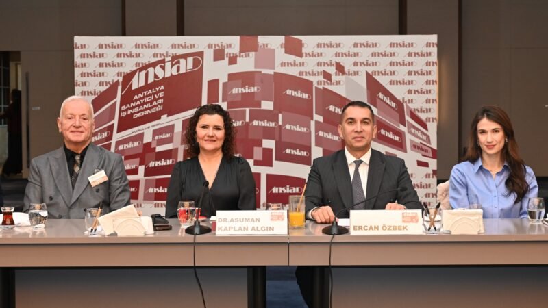 ANSİAD’DA “LONGEVITY: HÜCRENDEN HAYATA UZANAN SAĞLIKLI YAŞAM BİLİMİ” KONUŞULDU