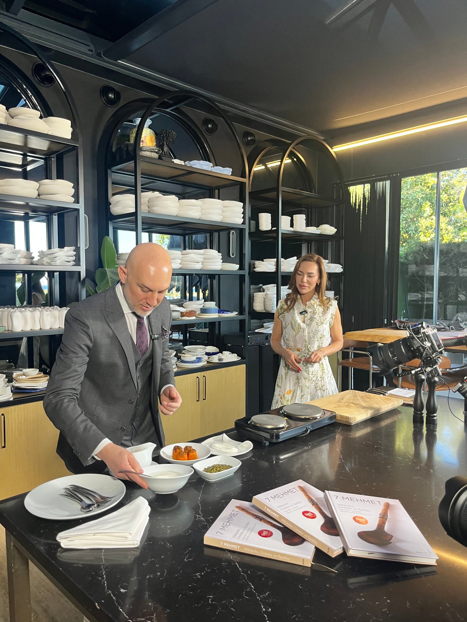 Gazeteci Fulya Sarman’dan Yeni YouTube Kanalı: “Mark Makers” ile İz Bırakan Hikâyeler