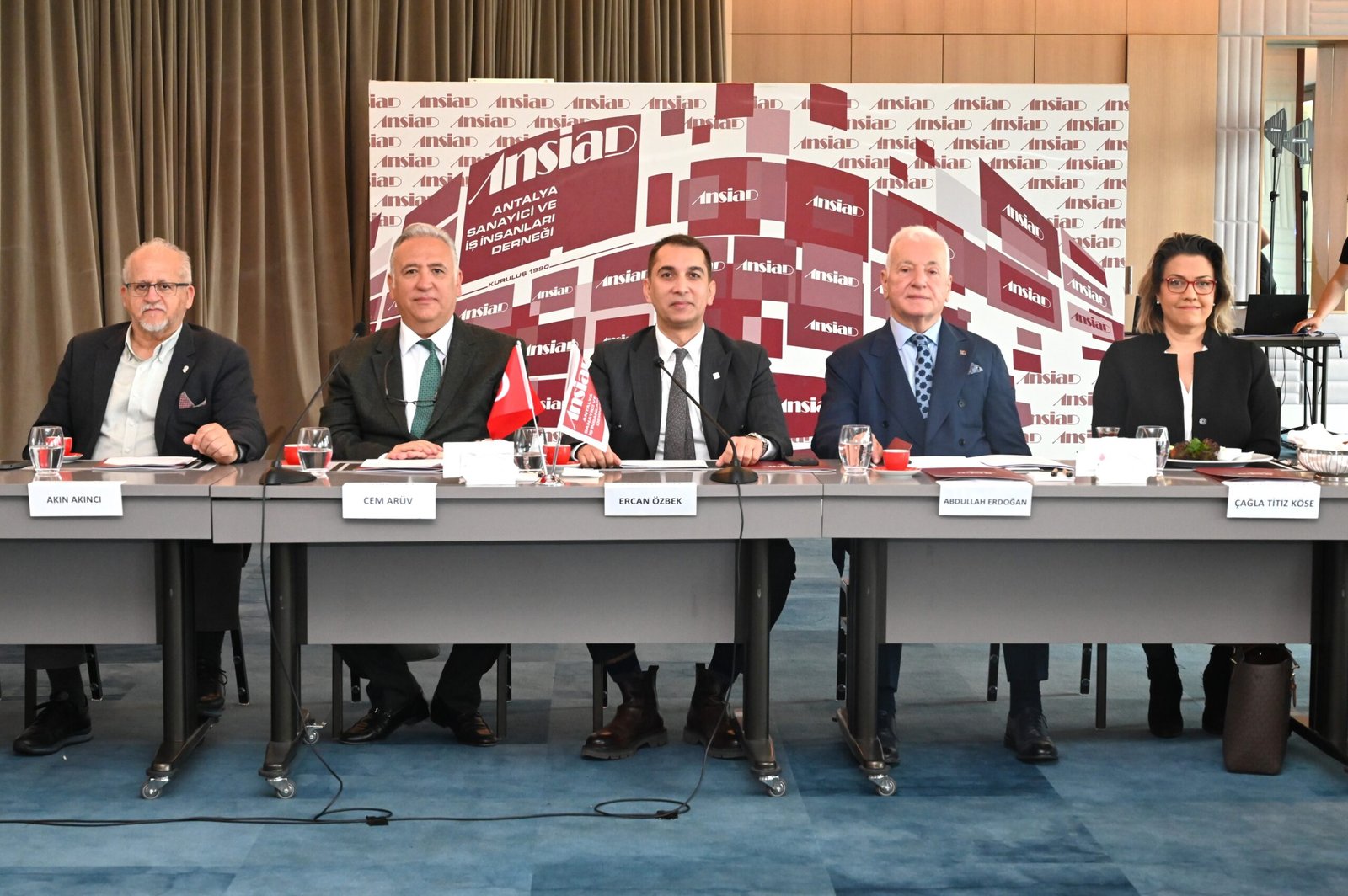 COP31 SİVİL PLATFORMU ORTAK BİLDİRİSİ AÇIKLANDI ANSİAD’DAN ORTAK AKIL VURGUSU: COP31 SİVİL PLATFORMU BİLDİRİSİ