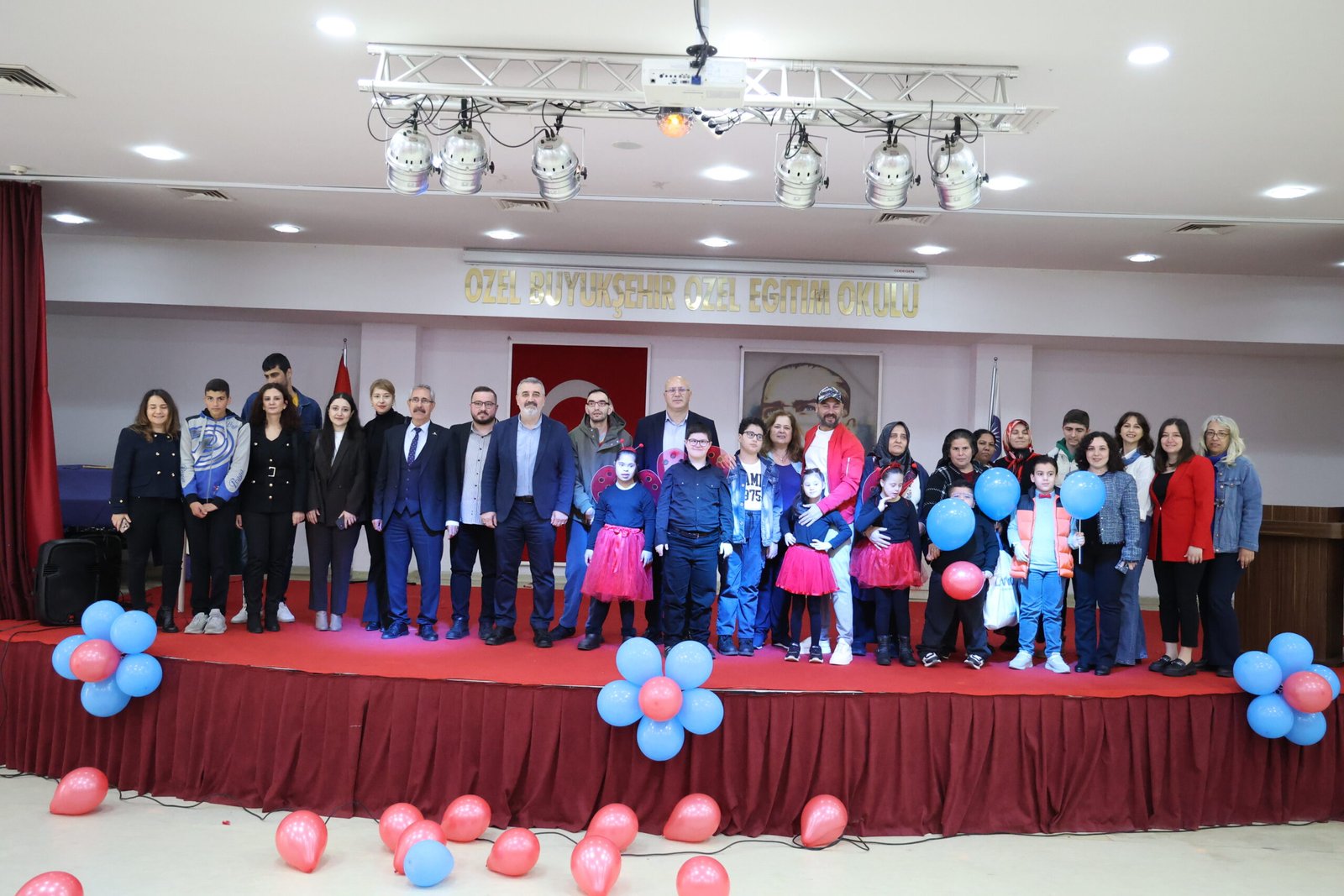 Büyükşehir’den otizm farkındalık gününde anlamlı etkinlik