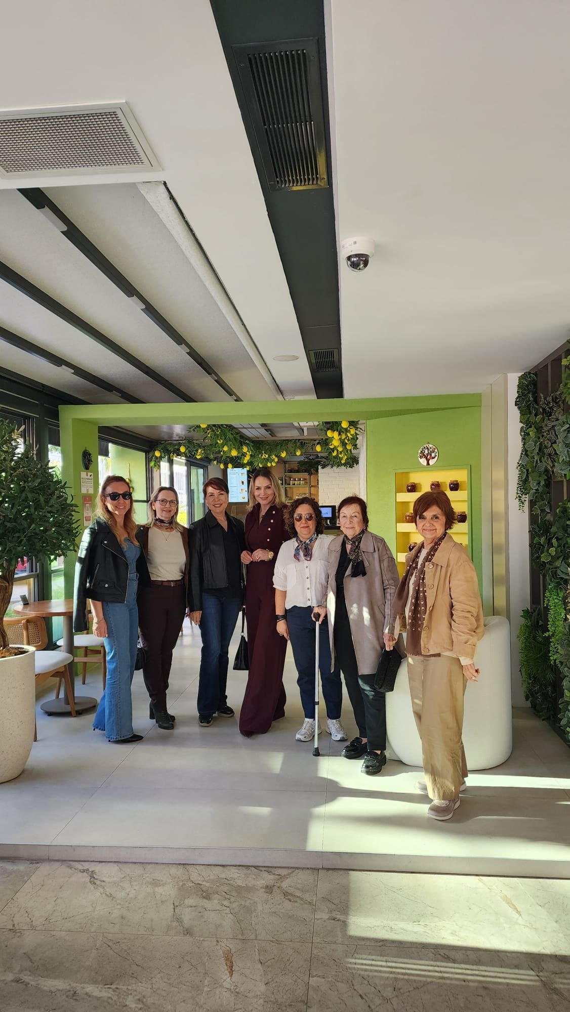 SKAL Antalya’nın kadın üyeleri, Skaladies Komite Lideri Nur Uğur’un öncülüğünde düzenlenen “Turizmciler İçin Sağlık Söyleşileri” kapsamında anlamlı bir etkinlikte bir araya geldi.