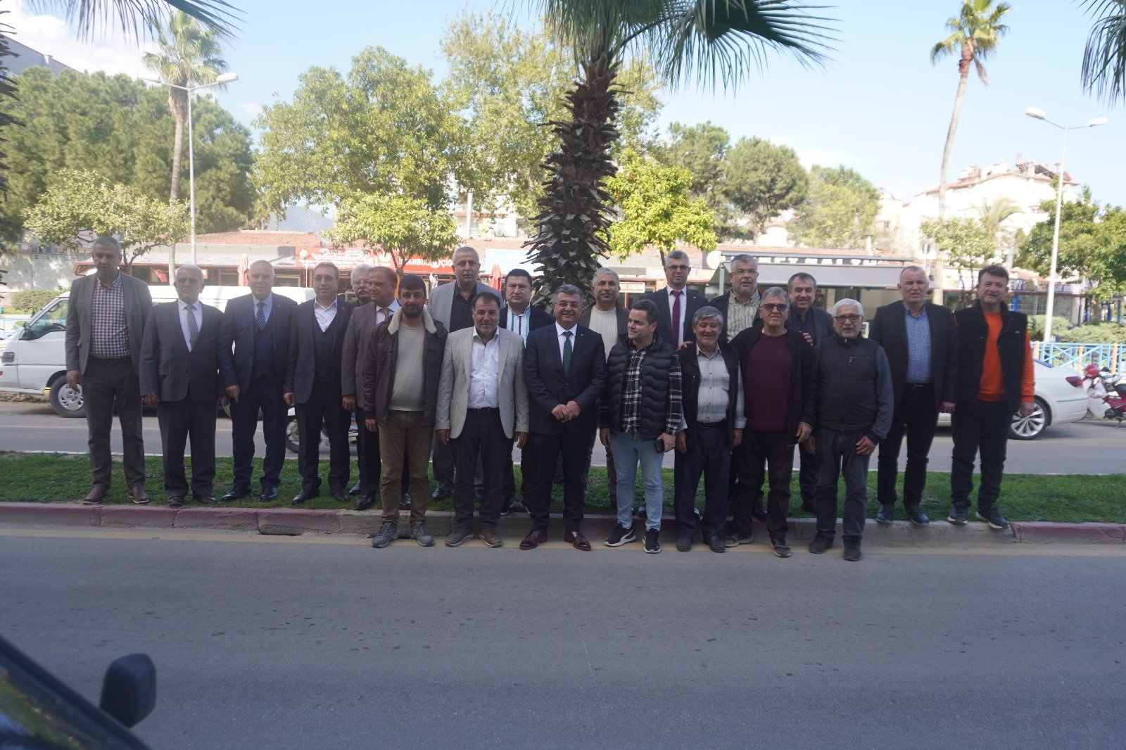 Muhalif Odalara “Kilit” Cezası 