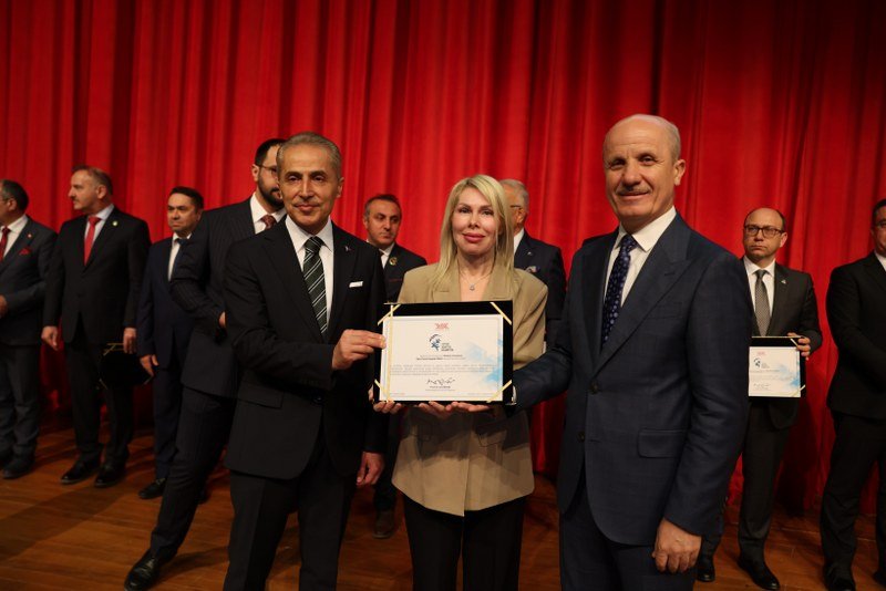 Akdeniz Üniversitesine ‘Spor Dostu Kampüs’ Ödülü