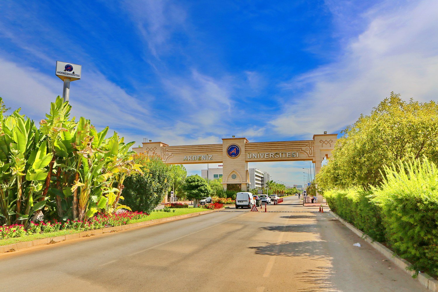 Akdeniz Üniversitesi Dünyanın En İyileri Arasında