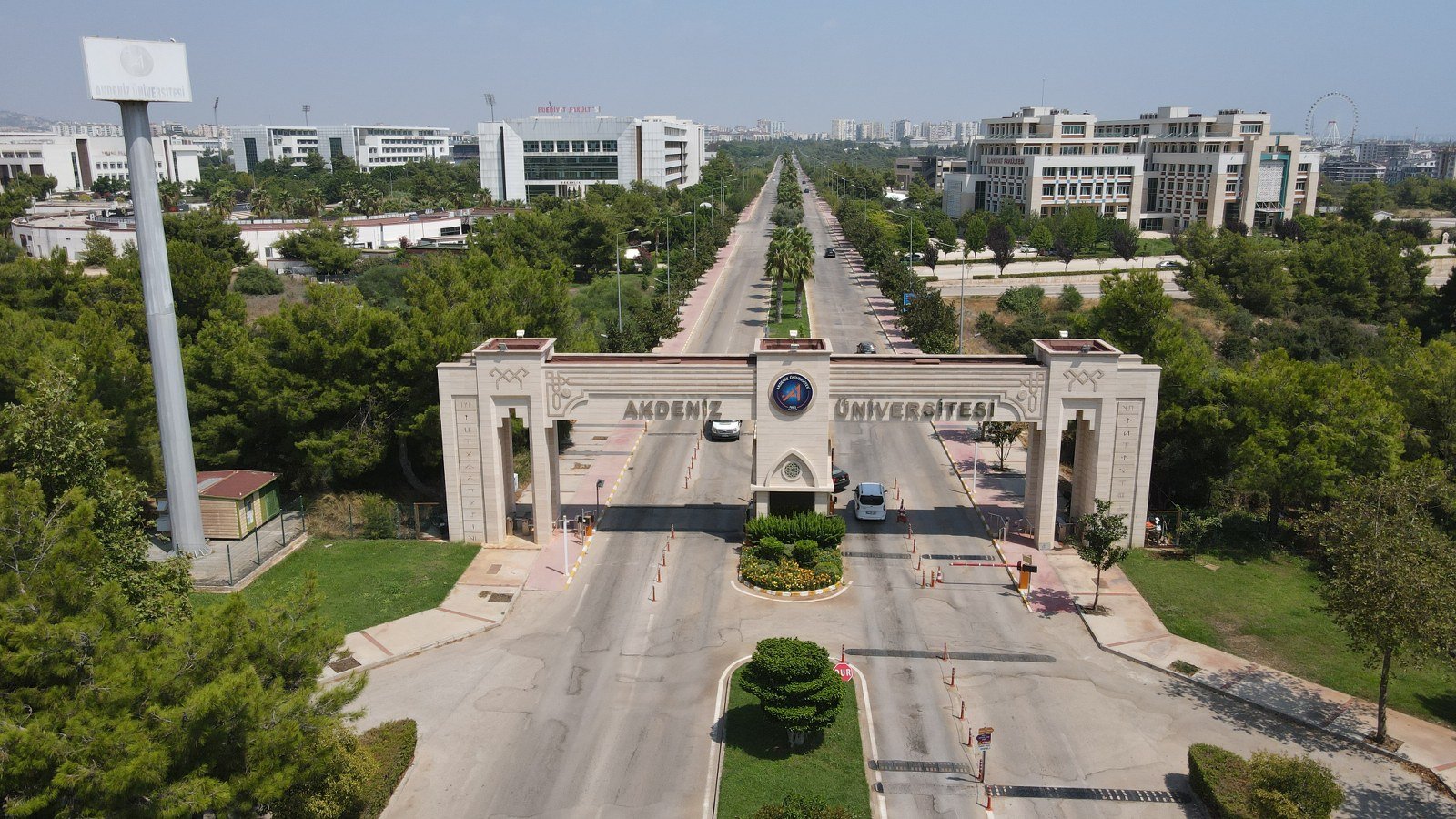 Akdeniz Üniversitesi Çevre Hizmet Ödülleri Açıklandı
