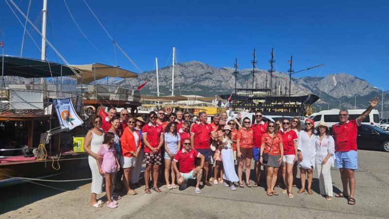 SKAL Antalya, 30 Ağustos Zafer Bayramı’nı Geleneksel Yat Gezisiyle Coşkuyla Kutladı