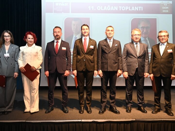 ANSİAD 11. OLAĞAN TOPLANTISI’NDA KÜRESEL SIKILAŞMA, ENFLASYON YÖNETİMİ VE TÜRKİYE EKONOMİSİNİN GELECEĞİ ELE ALINDI