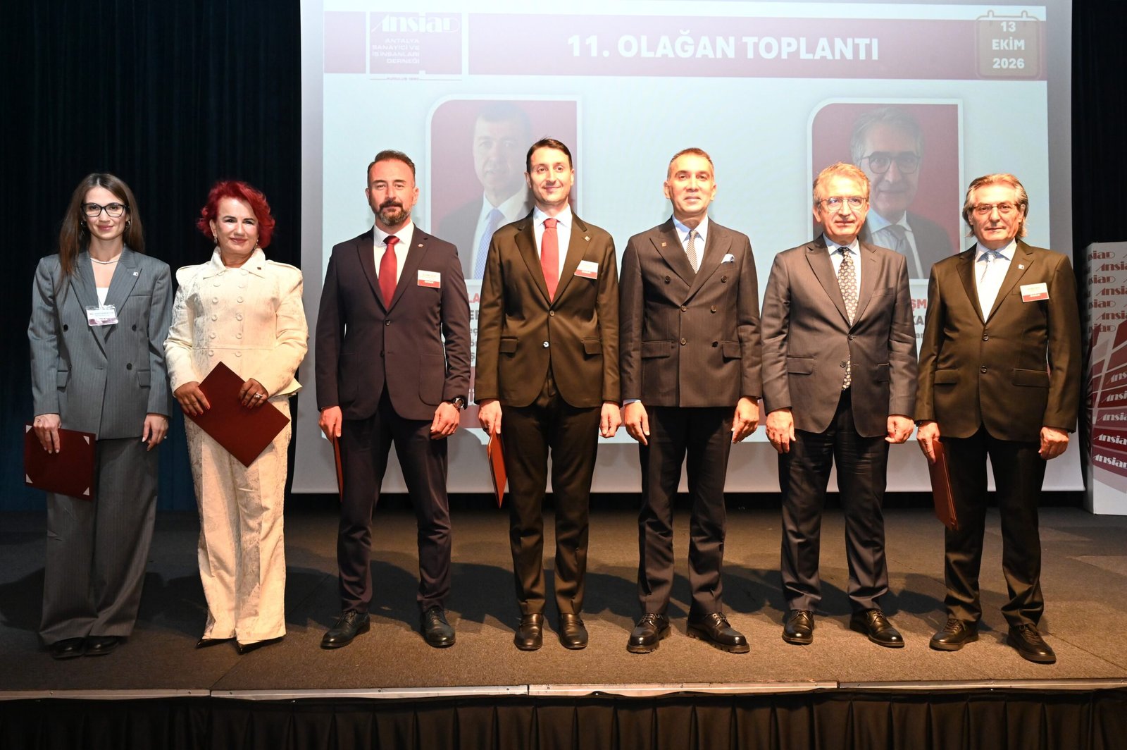 ANSİAD 11. OLAĞAN TOPLANTISI’NDA KÜRESEL SIKILAŞMA, ENFLASYON YÖNETİMİ VE TÜRKİYE EKONOMİSİNİN GELECEĞİ ELE ALINDI